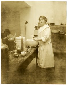 Anne Ann Haviland, Parfümeurin, ca. 1915-28