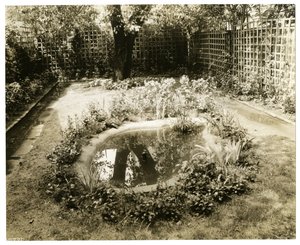 Garten von Mrs. W. H. Wells, 265 W 11th, Greenwich Village, New York, USA, ca. 1936-37 von Jessie Tarbox Beals