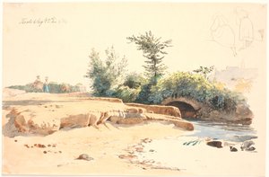 Teilweise ausgetrocknetes Flussbett mit Brücke, oben zwei Federstudien eines Mädchens von hinten