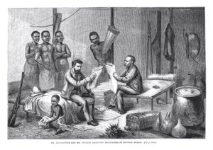 Dr. David Livingstone (1813-73) und Mr. Henry Morton Stanley (1841-1904) erhalten Zeitungen in Zentralafrika, graviert von Pearson