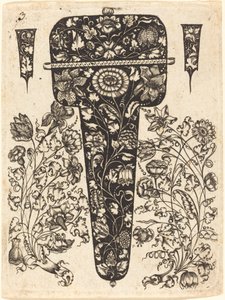 Anhänger verziert mit Blumen
