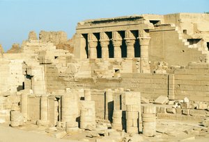 Ägypten, Dandarah (Dendera), Tempel der Hathor von Walter Charles Mills