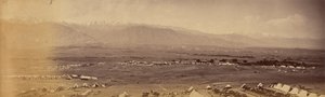 Panorama Safed Sang Camp vom 51. Camp, Safed Koh in der Ferne von John Burke