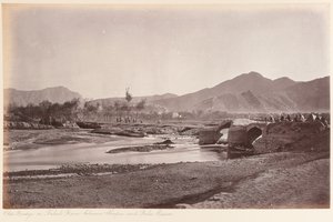 Die alte Brücke am Kabul-Fluss von John Burke
