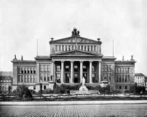 Komödientheater, Schillerplatz, Berlin, 1893 von John L. Stoddard