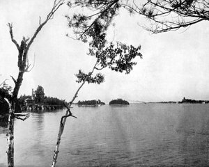 Die Tausend Inseln, St. Lawrence River, Kanada, 1893 von John L. Stoddard