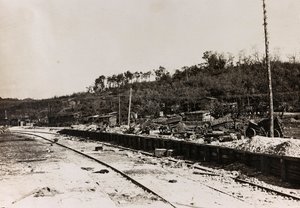 Album "Meine weltkriegs - Erinnerungen Südwestfront (Kärnten, Italien, Südtirol) 31/03/1915-12/11/1918 - Josef Zohles Wien": Schienen und Militärfahrzeuge von Josef Zohles