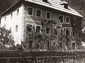 Album "Meine weltkriegs - Erinnerungen Südwestfront (Kärnten, Italien, Südtirol) 31/03/1915-12/11/1918 - Josef Zohles Wien": Volksschule Malborghe