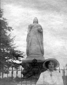 Statue von Königin Victoria, College Green, Bristol, 20. Jahrhundert