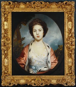 Porträt von Esther, Lady Wray, in einem weißen Kleid, einem goldenen und rosa Hermelinmantel, eine Landschaft im Hintergrund von Joshua Reynolds