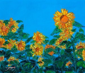 Lebendiges Sonnenblumenfeld