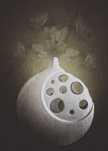 Moderner Lotus Vase von Kahar Lagaa