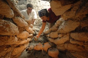 Maya; Maya-Wandmalereien; San Bartolo; Guatemala; Dr. Bill Saturno, 2002