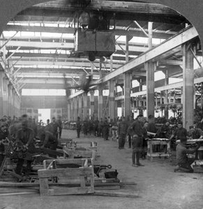 Amerikanische Armeewerkstätten für Waffenreparaturen in Mehun-sur-Yèvre, Frankreich, ca. 1918-1919