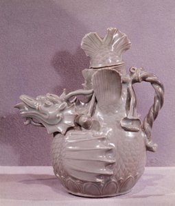 Koreanische Kunst: Keramikaquamarin in Form eines Wasserdrachens. Koryo-Periode