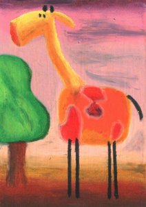 Verspielte gefleckte Giraffe