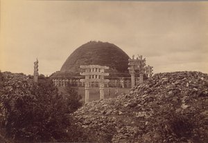 Gesamtansicht von Sanchi Tope, Bhopal-Distrikt von Lala Deen Dayal