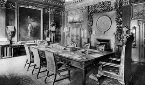 Der Sitzungssaal des Admirals, London, 1926-1927 von Lemere