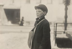 Tony Casale, "Bologna," 11 Jahre alt, verkauft seit 4 Jahren Zeitungen, Hartford, Connecticut, März 1909