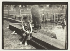Unten am Kai, New York von Lewis Wickes Hine