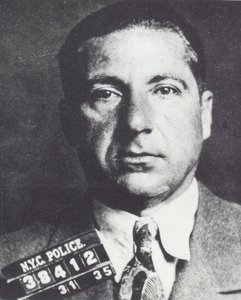 Frank Costello im Jahr 1935 (s/w Foto) von Unbekannt Unbekannt