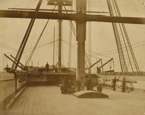Vierteldeck der HMS „Impregnable“, 1852-1854 von Linnaeus Tripe