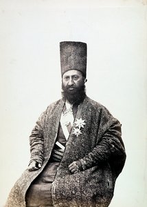Ein Mann in traditioneller Kleidung. Iran