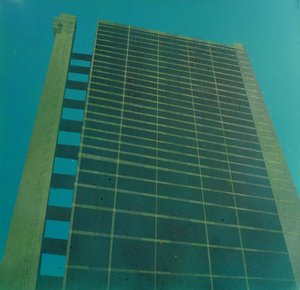 Goldfingers Vermächtnis III, 2015 von Luke M Walker