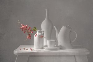 Zartes rosa Stillleben von Margareth Perfoncio