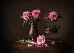 Stimmungsvolles Rosen-Stillleben