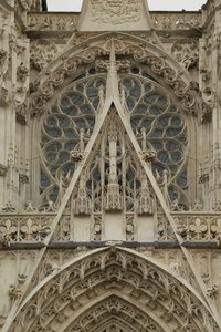 Fassade Rosettenfenster
