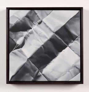 Blauer Samt, 2013 von Mat Collishaw