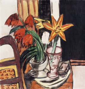 Rote Tulpen und Feuerlilien