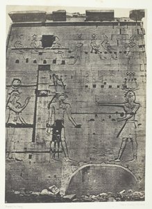 Großer Tempel der Isis in Philae, Zweites Pylon, Nubien, 1849-51, gedruckt 1852 von Maxime Du Camp
