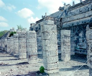 Präkolumbische Zivilisation: Blick auf die Stätte von Chichen Itza in der Region Yucatan. Maya-Zivilisation, klassische Periode und Maya-Renaissance, 750-1200 n. Chr. Mexiko von Mayan Mayan