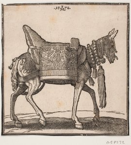 Ein prächtig ausgestattetes Maultier, Profil nach rechts