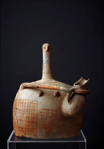 Minoische Zivilisation: Terrakotta-Skulptur einer weiblichen Gottheit (Muttergöttin?) aus Myrtos. 2300 v. Chr. von Minoan