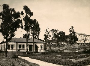 Kreis von Beamten in Asmara, 09/05/1936