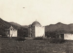 „Ein Imperium aufbauen“ im faschistischen Zeitalter: Grab heiliger Muslime, 09.05.1936