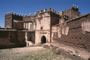 Außenansicht der Kasbah von Thamiel Glaoui von Moroccan School