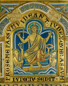 Christus sitzt im Gericht, Heilige tragen die Werkzeuge seiner Passion von Nicholas of Verdun