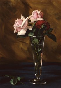 Arrangement mit Rosen im Glas