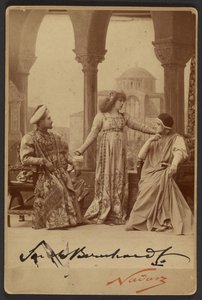Sarah Bernhardt als Gismonda von Paul Nadar