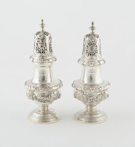 Paar Streuer, London, 1732-43