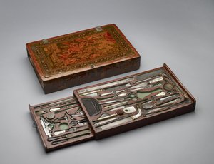 Werkzeugkasten, der die Heilige Familie darstellt, ca. 1830 (Mischtechnik) von Persian School
