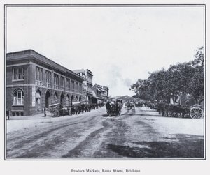 Produkte Märkte, Roma Street, Brisbane (s/w Foto) von Photographer Australian