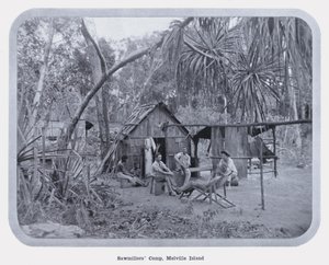 Sägewerk-Camp, Melville Island (s/w Foto) von Photographer Australian