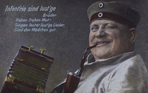 Deutscher Soldat raucht seine Pfeife