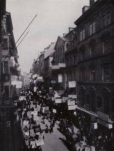 Leipzig: Petersstraße während der Messe von Photographer German