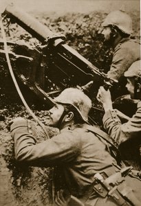 Maschinengewehr, betreut
